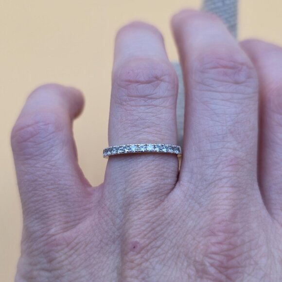 Size 7 Sterling Silver Half Cubic Zirconia Gems Band Ring A5043 - Picture 4 of 9